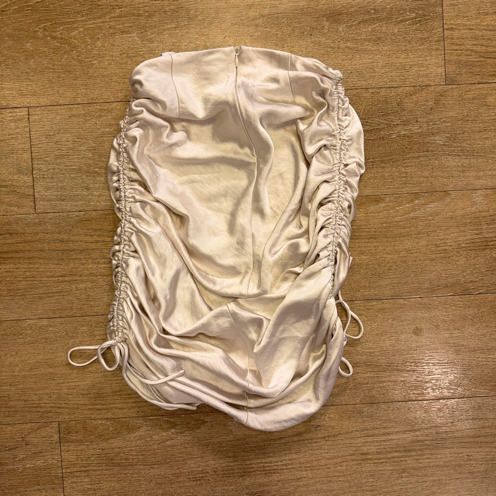 Lioness Cream Satin Chemise skirt size small - Picture 3 of 3